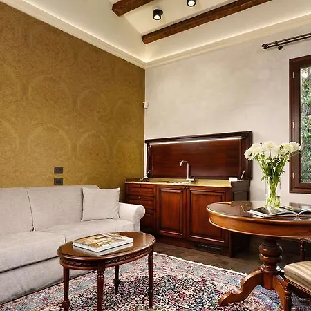 Theodora Empress Hotell Venedig