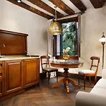 Theodora Empress Hotell Venedig